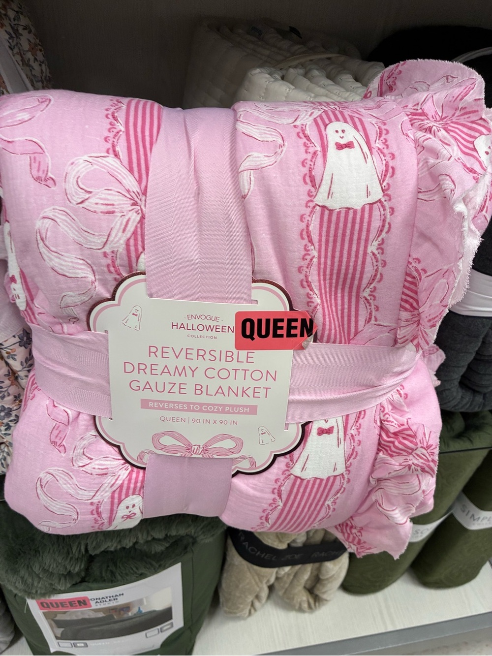 Envogue Pink Reversible Cotton Gauze Blanket - Halloween Ghost Pattern